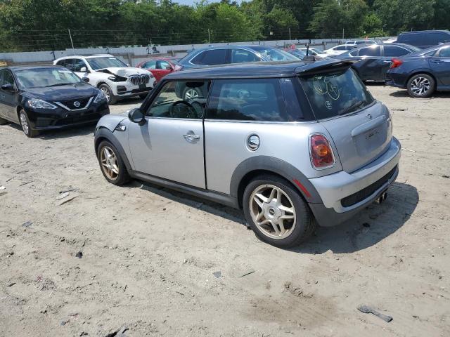 Photo 2 from auction – 2009 MINI COOPER S with VIN WMWMF73519TW86946