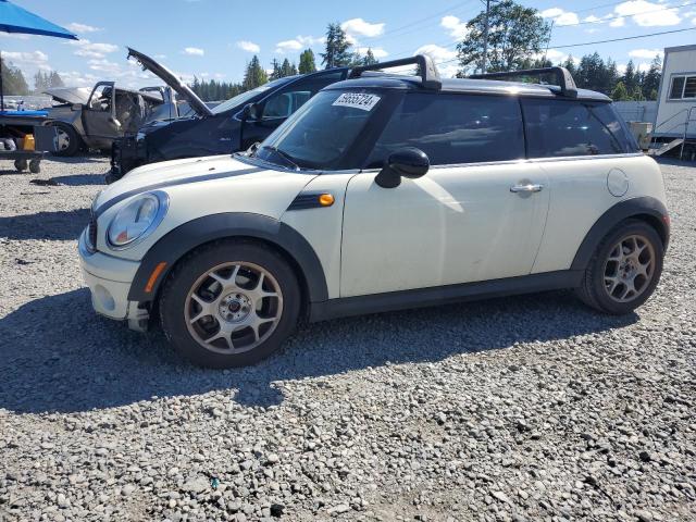 MINI COOPER 2009 with VIN WMWMF33529TW72160 - Photo from auction