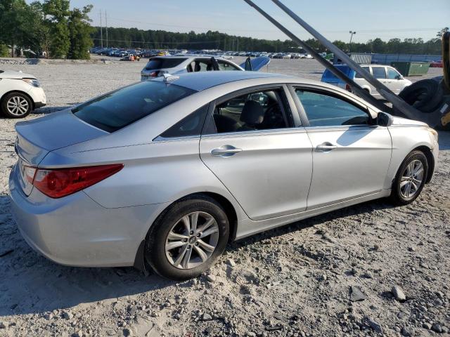 Photo 3 from auction – 2013 HYUNDAI SONATA GLS with VIN 5NPEB4AC2DH807399