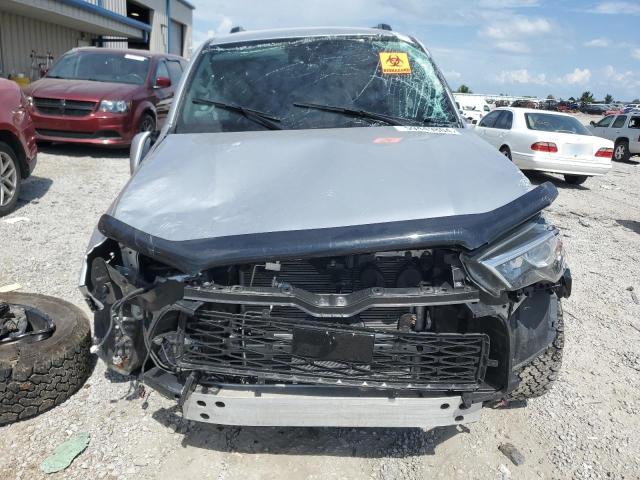 Photo 5 from auction – 2020 TOYOTA 4RUNNER SR with VIN JTEBU5JR4L5793992