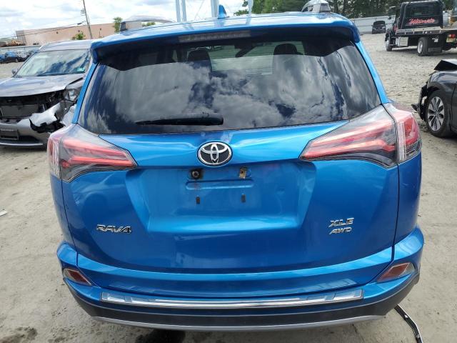 Photo 6 from auction – 2017 TOYOTA RAV4 XLE with VIN JTMRFREV5HJ709799