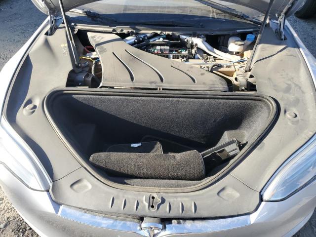 Photo 11 from auction – 2018 TESLA MODEL S with VIN 5YJSA1E21JF281718