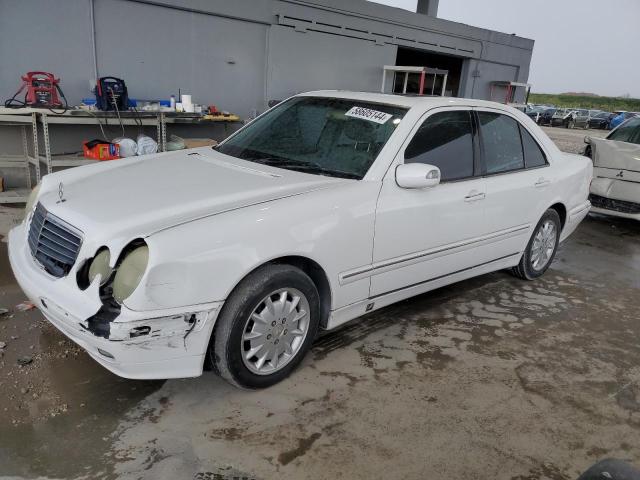 MERCEDES-BENZ E 320 2000 with VIN WDBJF65G7YA964322 - Photo from auction