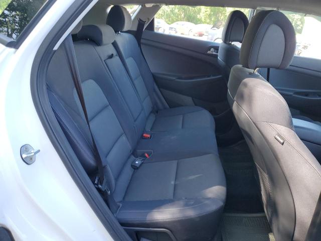 Photo 11 from auction – 2018 HYUNDAI TUCSON SEL with VIN KM8J33A47JU831712