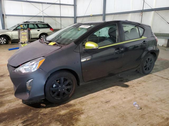 TOYOTA PRIUS C 2016 with VIN JTDKDTB39G1116744 - Photo from auction
