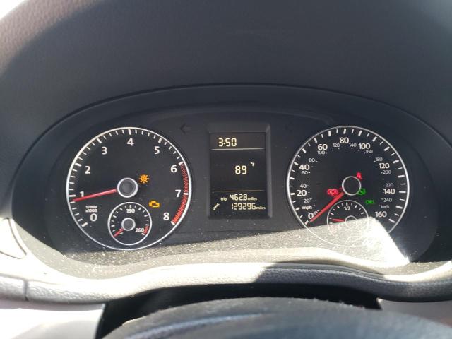 Photo 9 from auction – 2013 VOLKSWAGEN PASSAT S with VIN 1VWAP7A33DC107577