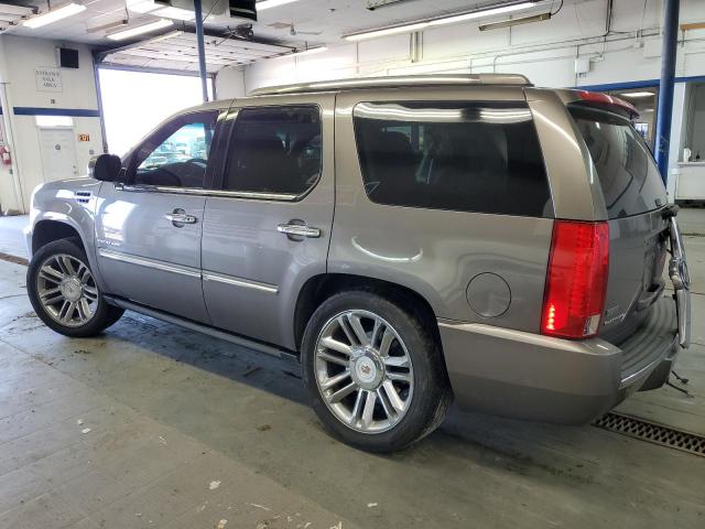 Photo 2 from auction – 2012 CADILLAC ESCALADE P with VIN 1GYS4DEF2CR121575