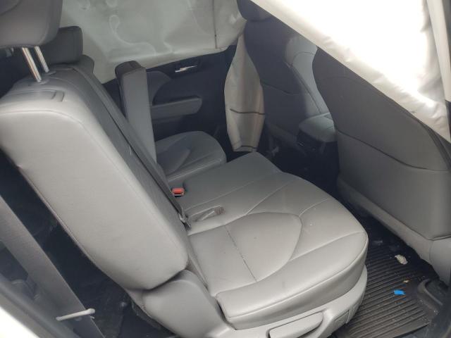 Photo 11 from auction – 2020 TOYOTA HIGHLANDER with VIN 5TDHZRBH6LS501315