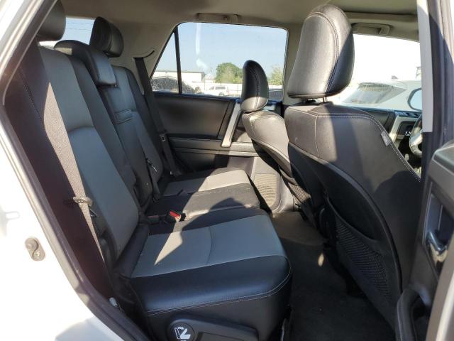Photo 11 from auction – 2014 TOYOTA 4RUNNER SR with VIN JTEZU5JR3E5072497
