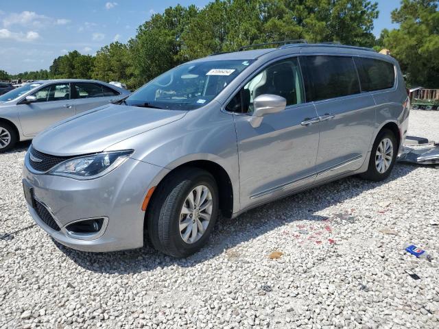 CHRYSLER PACIFICA T 2019 with VIN 2C4RC1BG8KR548173 - Photo from auction