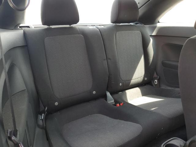 Photo 10 from auction – 2014 VOLKSWAGEN BEETLE with VIN 3VWFP7AT5EM627673