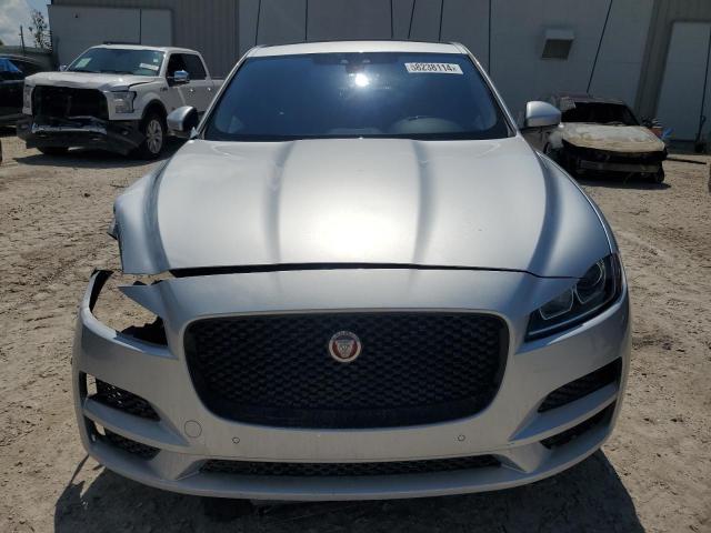 Photo 5 from auction – 2020 JAGUAR F-PACE PRE with VIN SADCJ2FX4LA621769