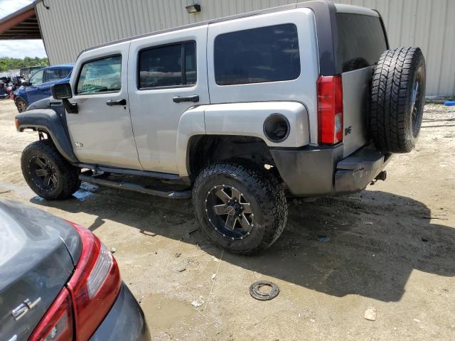 Photo 2 from auction – 2006 HUMMER H3 with VIN 5GTDN136668296315