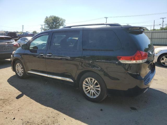 Photo 2 from auction – 2011 TOYOTA SIENNA XLE with VIN 5TDYK3DC7BS075085