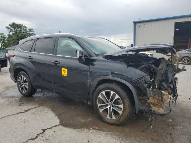 Photo 4 from auction – 2021 TOYOTA HIGHLANDER with VIN 5TDGZRAH0MS516276
