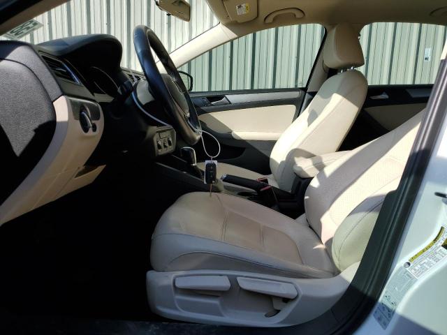 Photo 7 from auction – 2017 VOLKSWAGEN JETTA SE with VIN 3VWDB7AJ4HM313036
