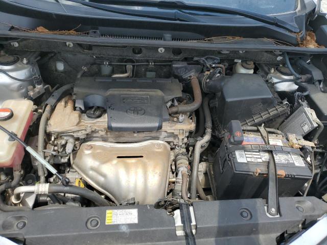 Photo 11 from auction – 2015 TOYOTA RAV4 XLE with VIN JTMWFREV4FJ056799