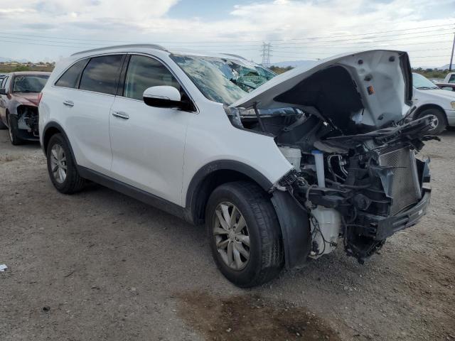 Photo 4 from auction – 2016 KIA SORENTO LX with VIN 5XYPG4A37GG181516
