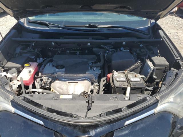 Photo 12 from auction – 2017 TOYOTA RAV4 XLE with VIN 2T3RFREV8HW689677