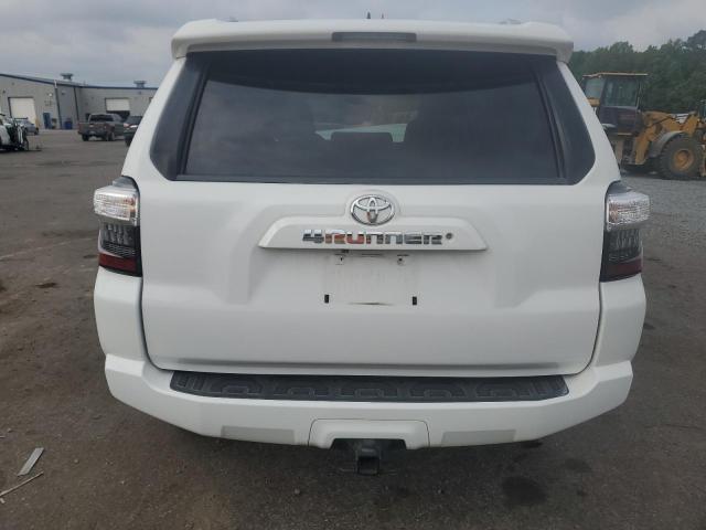 Photo 6 from auction – 2015 TOYOTA 4RUNNER SR with VIN JTEZU5JRXF5103553