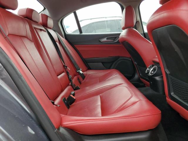 Photo 10 from auction – 2017 ALFA ROMEO GIULIA with VIN ZARFAEBN8H7535244