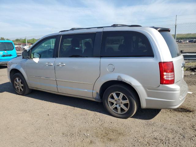 Photo 2 from auction – 2010 CHRYSLER TOWN & COU with VIN 2A4RR5D16AR109237