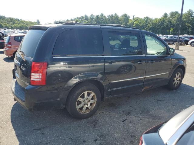 Photo 3 from auction – 2010 CHRYSLER TOWN & COU with VIN 2A4RR5D18AR113158