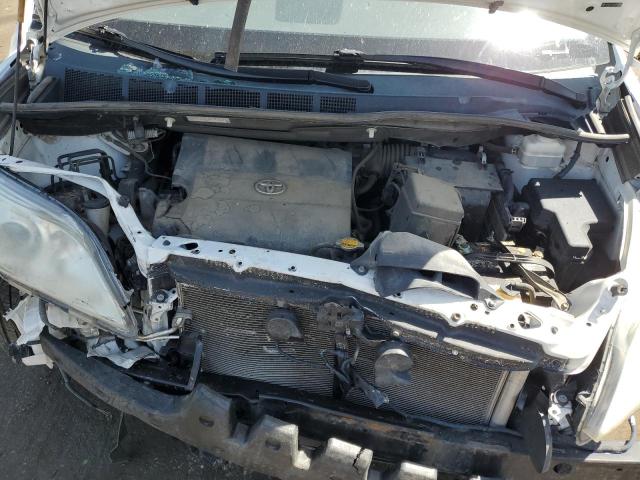 Photo 12 from auction – 2013 TOYOTA SIENNA XLE with VIN 5TDDK3DC9DS066552