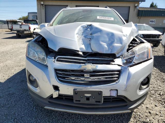 Photo 5 from auction – 2015 CHEVROLET TRAX LTZ with VIN 3GNCJTSB0FL197703