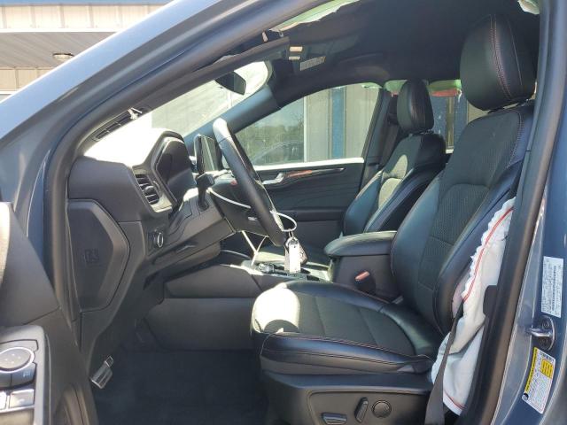 Photo 7 from auction – 2023 FORD ESCAPE ST with VIN 1FMCU0MN9PUB32132