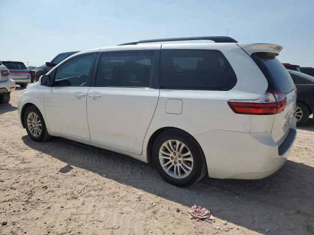 Photo 2 from auction – 2016 TOYOTA SIENNA XLE with VIN 5TDYK3DC6GS749993