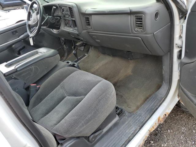 Photo 8 from auction – 2005 CHEVROLET 2500 with VIN 1GCHK23U15F823936