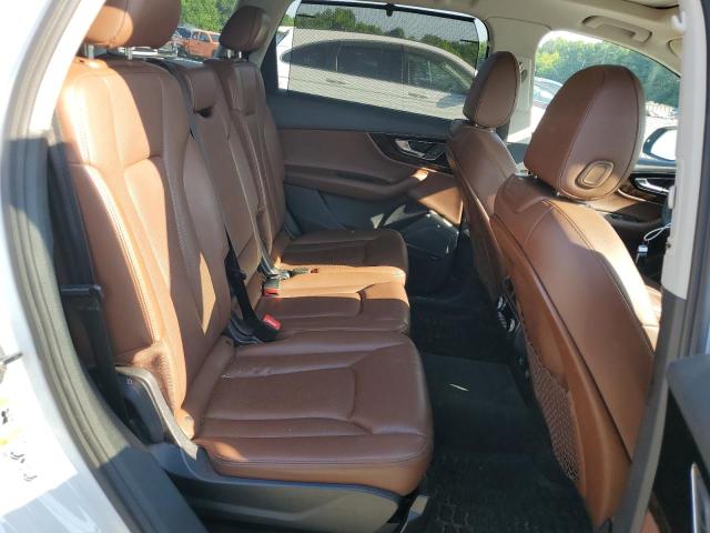 Photo 11 from auction – 2019 AUDI Q7 PREMIUM with VIN WA1LAAF73KD030300