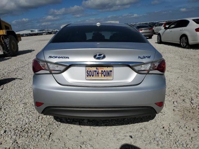 Photo 6 from auction – 2012 HYUNDAI SONATA HYB with VIN KMHEC4A4XCA027156