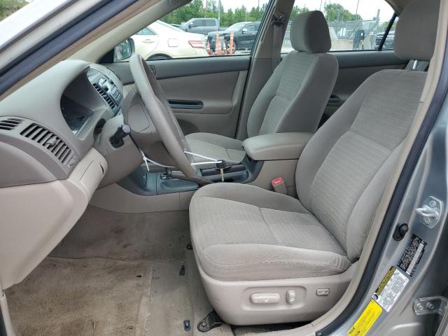 Photo 7 from auction – 2005 TOYOTA CAMRY LE with VIN 4T1BE30K15U993890