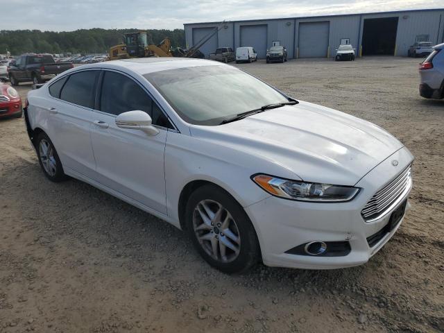 Photo 4 from auction – 2013 FORD FUSION SE with VIN 3FA6P0HR0DR369994