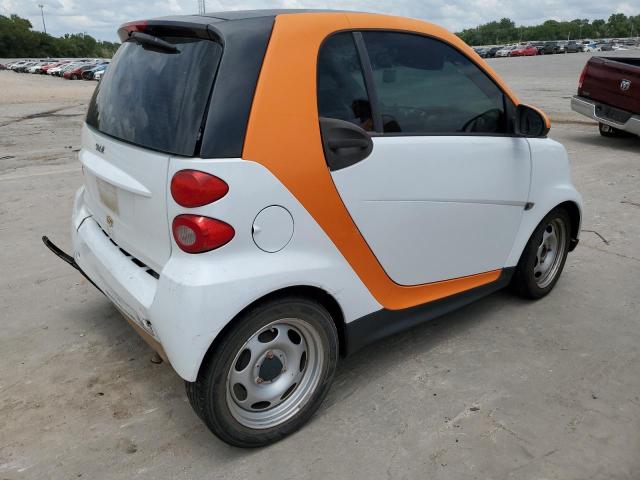 Photo 3 from auction – 2014 SMART FORTWO PUR with VIN WMEEJ3BA5EK779564