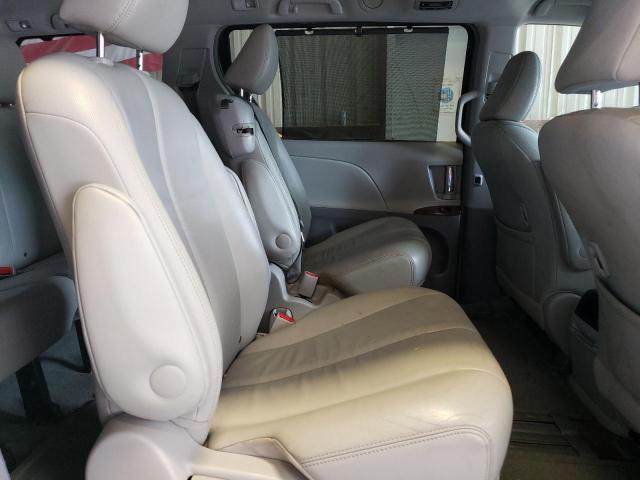 Photo 11 from auction – 2014 TOYOTA SIENNA XLE with VIN 5TDYK3DC5ES463811