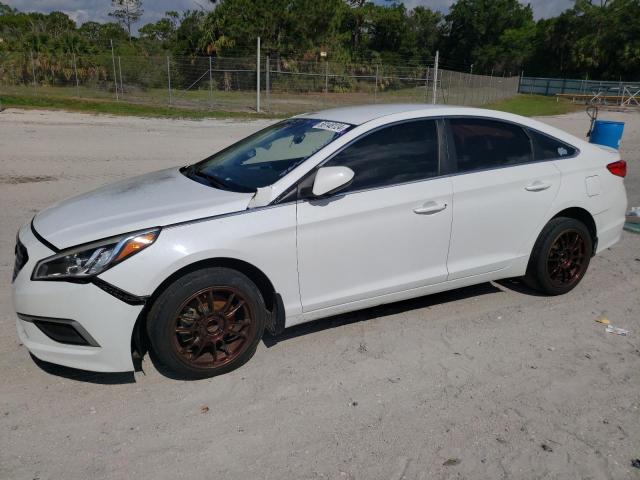 HYUNDAI SONATA SE 2016 with VIN 5NPE24AF9GH312440 - Photo from auction
