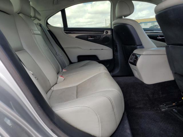 Photo 10 from auction – 2016 LEXUS LS 460 with VIN JTHBL5EF5G5140566
