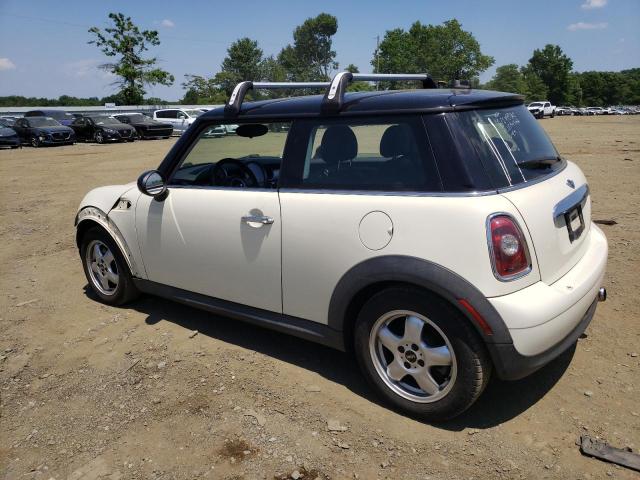 Photo 2 from auction – 2009 MINI COOPER with VIN WMWMF33549TW79949