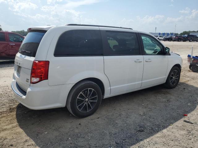 Photo 3 from auction – 2019 DODGE GRAND CARA with VIN 2C4RDGEG0KR579817