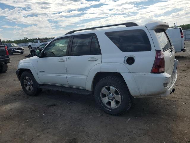 Photo 2 from auction – 2005 TOYOTA 4RUNNER SR with VIN JTEBT14RX50051393