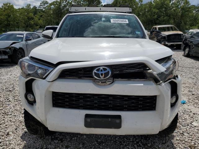 Photo 5 from auction – 2019 TOYOTA 4RUNNER SR with VIN JTEBU5JR4K5612792