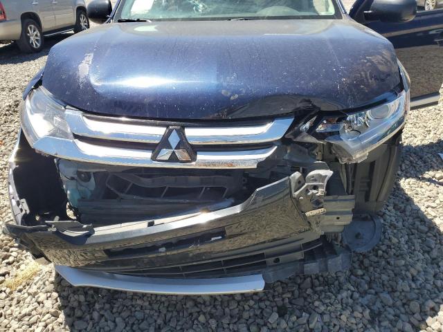 Photo 12 from auction – 2018 MITSUBISHI OUTLANDER with VIN JA4AZ3A35JZ052932