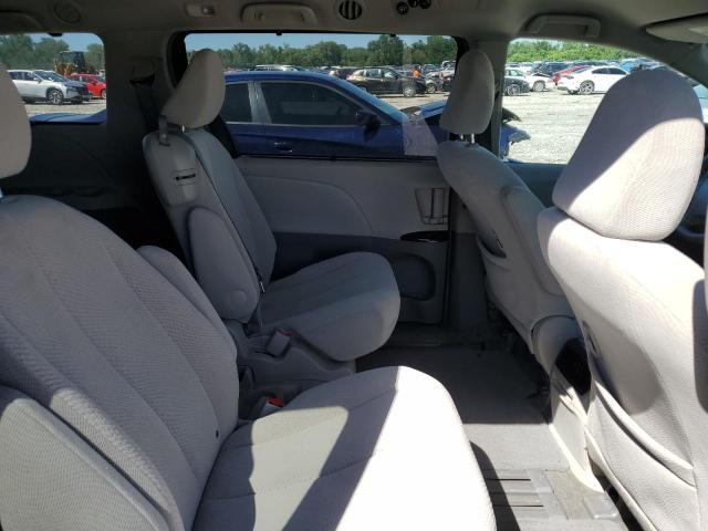 Photo 11 from auction – 2012 TOYOTA SIENNA LE with VIN 5TDKK3DC4CS199497