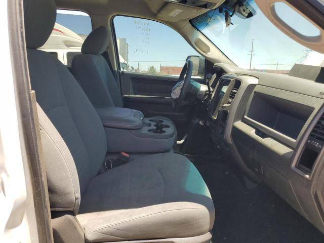Photo 5 from auction – 2018 RAM 3500 ST with VIN 3C63RPGL8JG235987