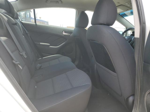 Photo 10 from auction – 2018 KIA FORTE LX with VIN 3KPFL4A73JE256209