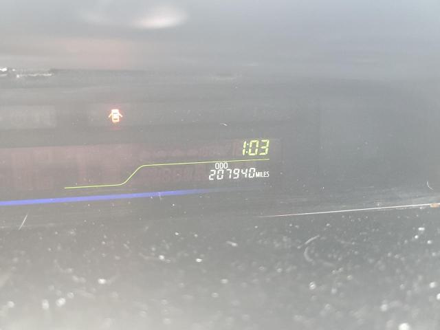 Photo 9 from auction – 2012 TOYOTA PRIUS V with VIN JTDZN3EU2C3058281