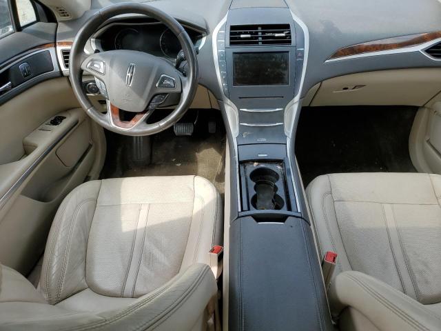 Photo 8 from auction – 2016 LINCOLN MKZ with VIN 3LN6L2J93GR622012